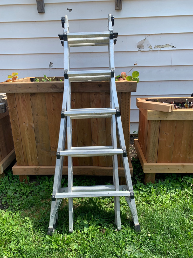 Premium 21ft Extension Ladder, CSA Grade 1 (Model0220C21T1AS