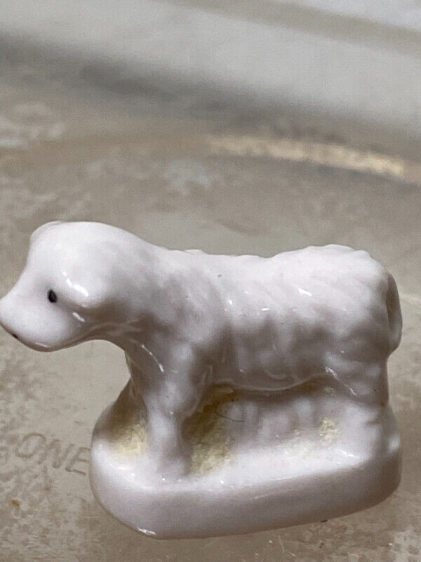 Antiques White Pottery Sheep Figurine 1” X 0.5” in Arts & Collectibles in Vancouver
