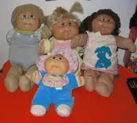 4  Vintage Cabbage Patch Doll  Signed Original