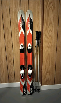 Ensemble de skis alpins pour enfant 