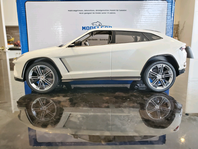 CK30338 Model Car Group Lamborghini Urus Metallic White Model Car BBR ERTL American Muscle Exoto Mot...