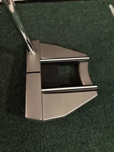 Scotty Cameron Futura X7M Dual Balance putter LH, View more