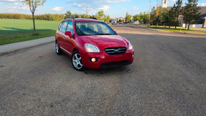2009 Kia Rondo
