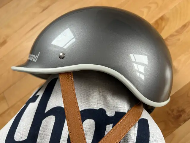 Thousand Helmet - Small583287952984647683