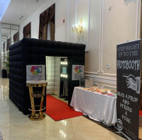 Inflatable Photobooth bubbles and arch wall