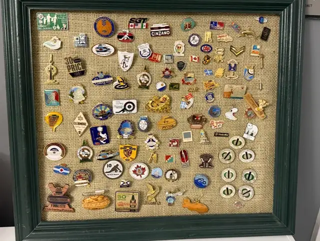 530 épinglettes  (pour collectionneurs) in Hobbies & Crafts in Lévis - Image 3