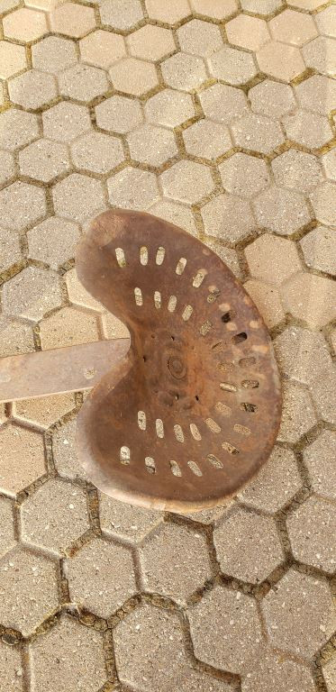 Antique Tractor Seat in Arts & Collectibles in Regina