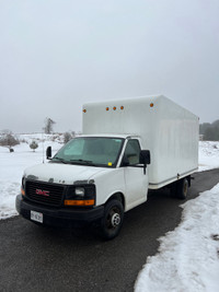 2011 GMC Savana 3500 cube van