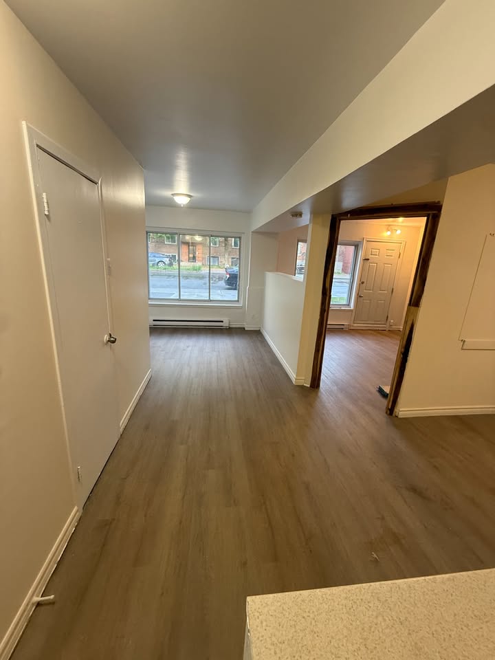 STUDIO À LOUER À MONTRÉAL — photo 1