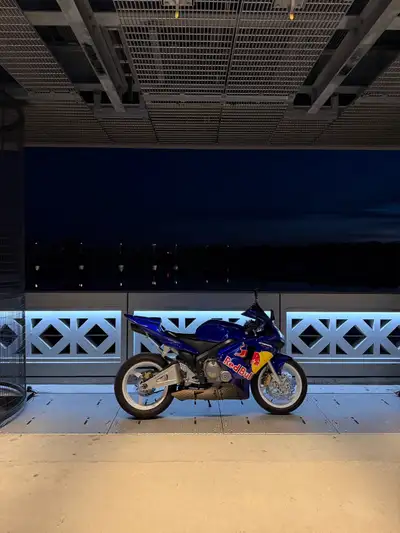 2003 Honda CBR600RR – 50,000 KM – Excellent Condition If you’re looking for a clean, well-maintained...