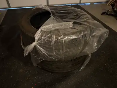 Maxtrek Fortis T5 All Season Tires 275/45R22 Two available, $100 each In great condition Only a few...