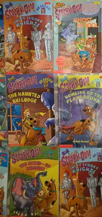 Scooby-Doo 13 chapter books and comic