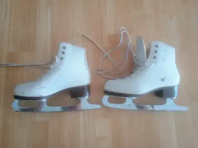 Girl's Competitive Figure Skates - Josee Chouinard, View more