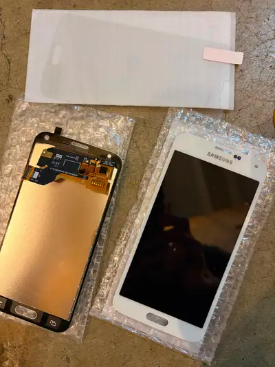 Samsung Galaxy S5 lcd screens x 3 pcs new (screens only), View more
