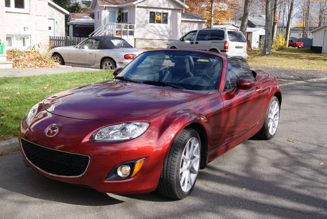 Mazda MX5  2010 dans Autos et camions  à Ville de Québec - Image 3