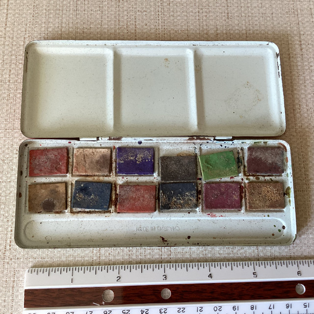 Vintage Water Colour Paint Box – Page London in Arts & Collectibles in Winnipeg - Image 2