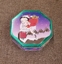 Betty Boop Christmas Cookie tin