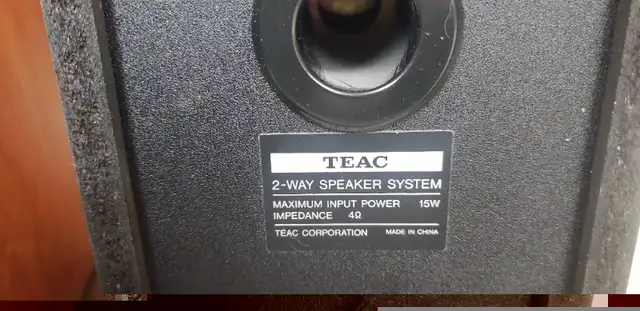 TEAC book shelf speakers in Speakers in Kitchener / Waterloo - Image 4