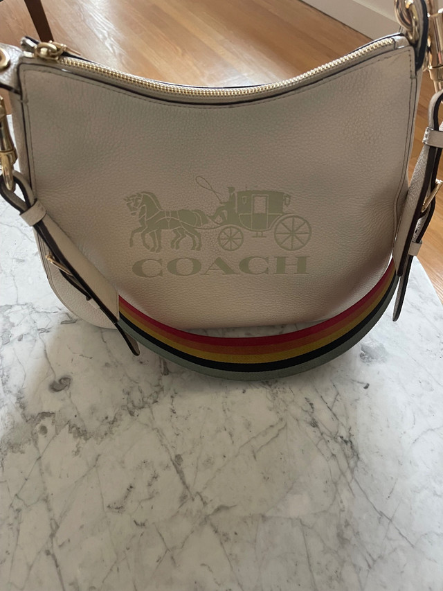 Coach carriage bag in Women's - Bags & Wallets in Saskatoon