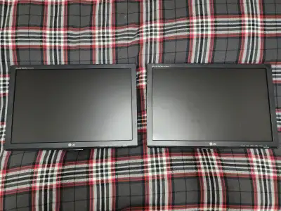 19 inch monitors LG x 2 - $5 each, View more