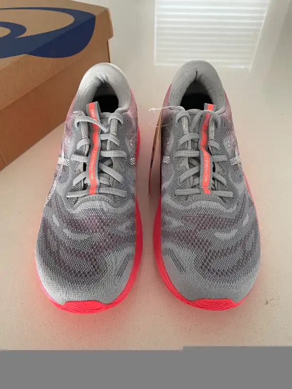 Asics Gel Nimbus Lite 2 Running Shoes- Womens 11- Brand New in Women's - Shoes in London - Image 3