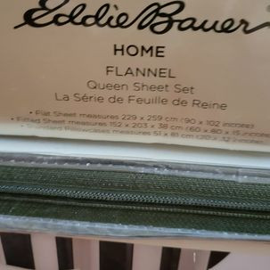 Eddie Bauer Queen Flannel Sheets in Bedding in Kingston