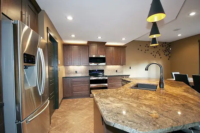 BEST CHOICE Maple Cabinets 50% OFF+ Quartz Countertops | Cabinets ...