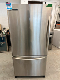 Réfrigérateur KitchenAid Stainless  bottom freezer 33"