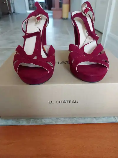 New Woman's  Quality Le Chateau's Velvet High Heel Sandal #38, View more