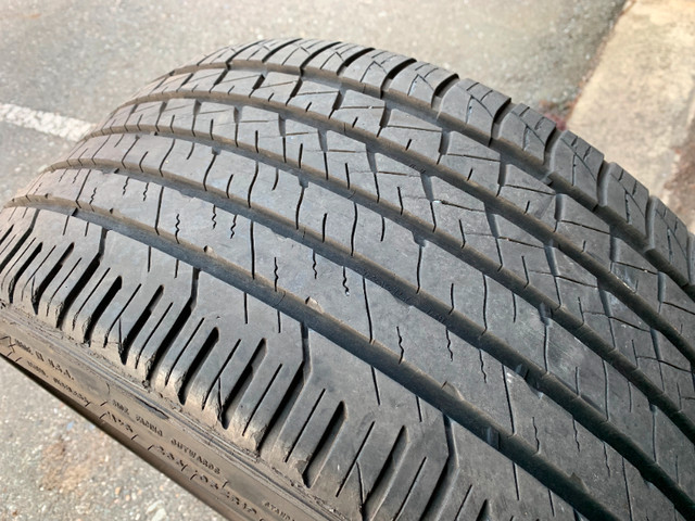1 x single 265/35/19 Goodyear Eagle F1 all season with 75% tread in Tires & Rims in Delta/Surrey/Langley - Image 4