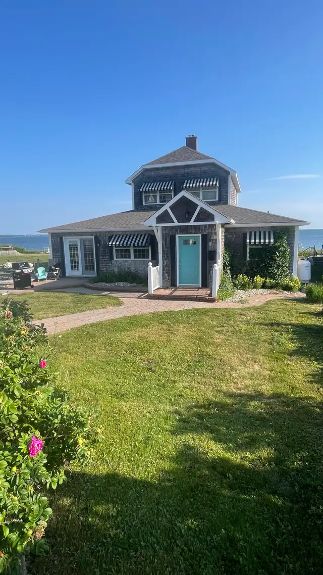 Waterfront Off Season Executive Home  Rental