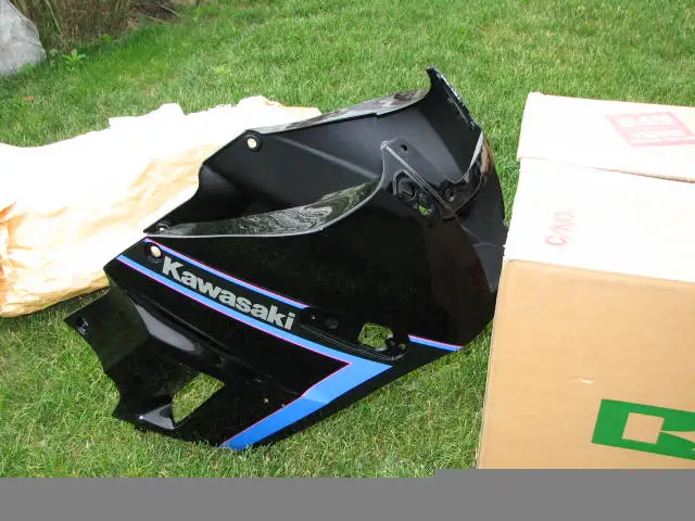 Stock Upper Fairing for 1988-2007 Kawasaki 250 Ninja in Motorcycle Parts & Accessories in Woodstock - Image 4