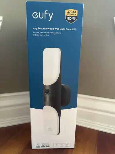 Eufy S100 caméra lumière de surveillance , View more