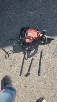 hilti te 70 avr hammer drill about 6 years old works good