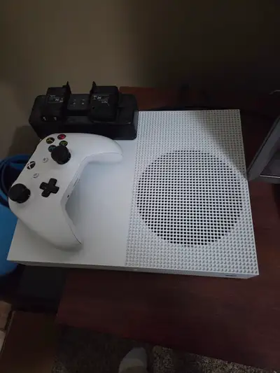 Xbox One S, View more