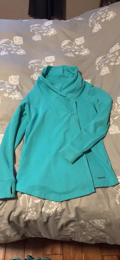 Beautiful turquoise sweater, View more