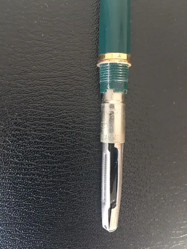 Vintage Parker fountain pen 45 & pen.14k nib. in Arts & Collectibles in Markham / York Region - Image 7