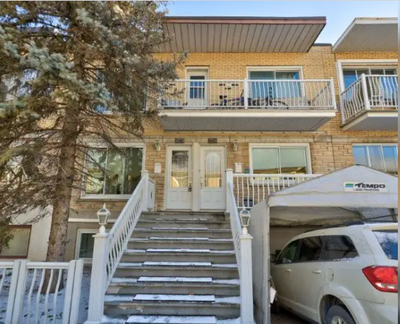 Ce spacieux appartement 5 1/2 est disponible à la location, offrant un cadre de vie confortable et b...