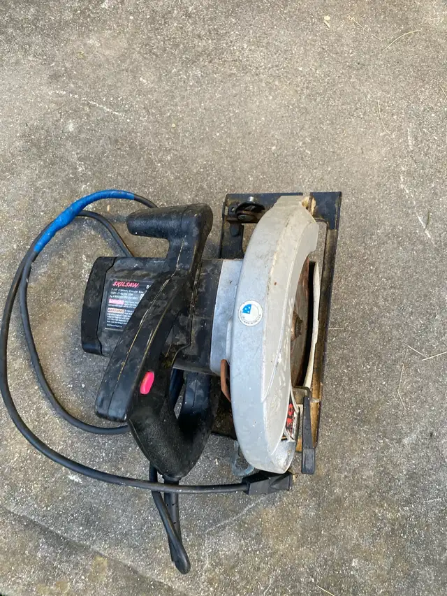Skilsaw 5150 in Power Tools in Hamilton - Image 2