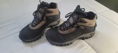 Women's Merrell shoes, View more