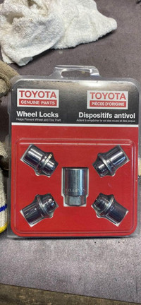 toyota wheel locks