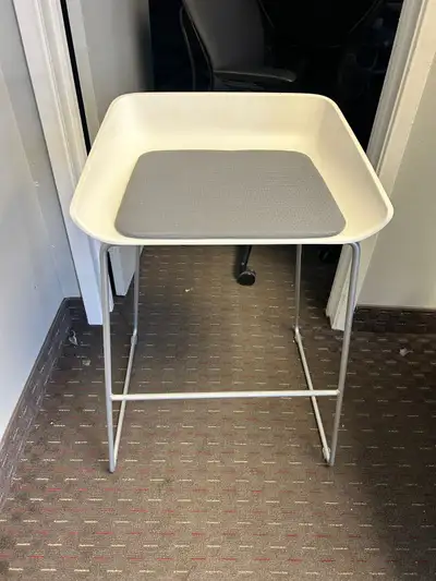 Steelcase Scoop Bar Height Stool-Excellent Condition-Call us!, View more