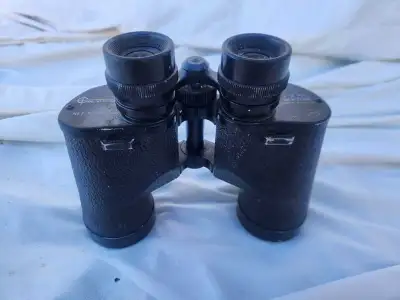 Explore the world with these vintage Carl Wetzlar 7x35 Neptune binoculars, boasting a 367ft field of...