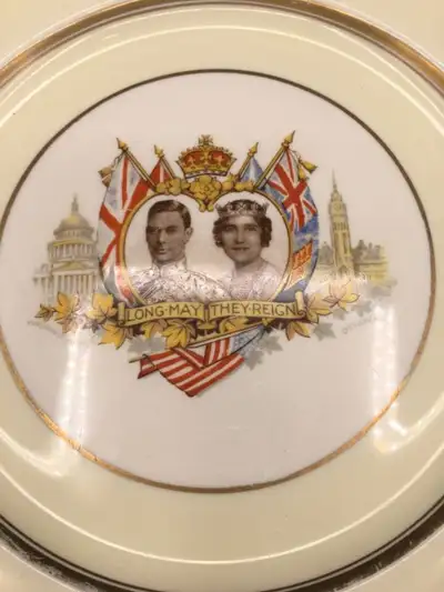 Plate "Long May They Reign Vintage" by Pareek- Johnson Brothers, View more