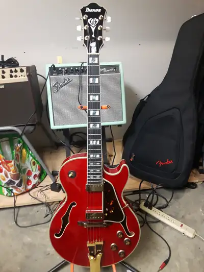 Ibanez GB-10 George Benson Special Archtop Guitar & Hardcase, View more