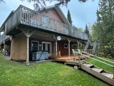 Executive Lakefront home 4 rent , View more