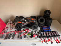 TRAXXIS Sledge(Low Use) 12 New tires/ New parts/ Batteries