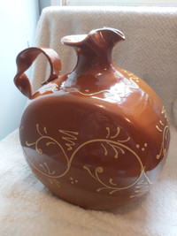 Attractive Deep Caramel & Lemon Accent Pottery Jug Made in Italy