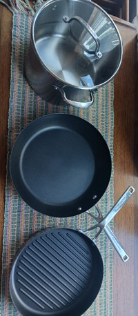 NEW Kitchen Aid Cookware (4-piece)