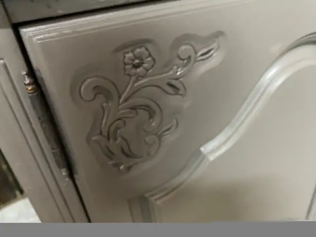 Dresser in Dressers & Wardrobes in Oakville / Halton Region - Image 5